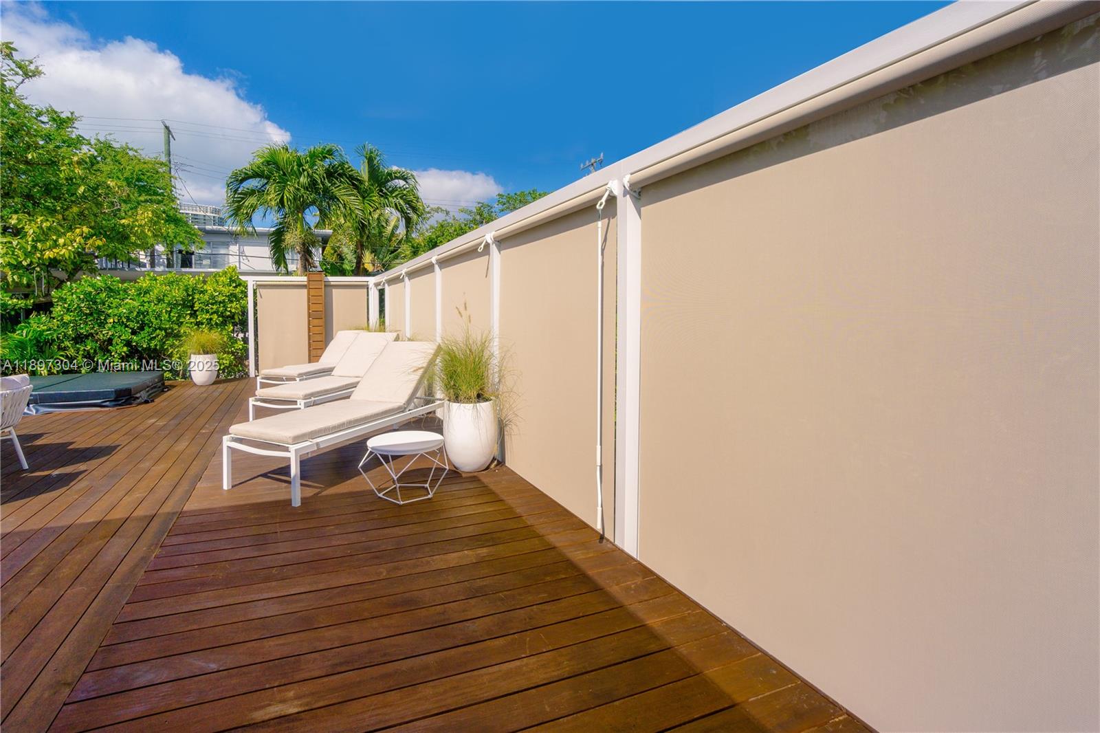 LINCOLN SUB - Residential Lease