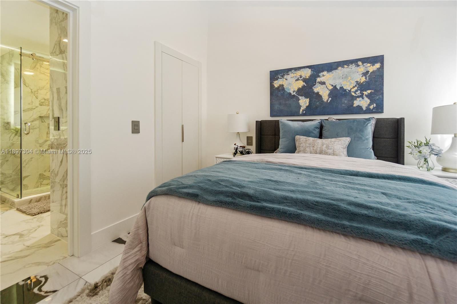 LINCOLN SUB - Residential Lease