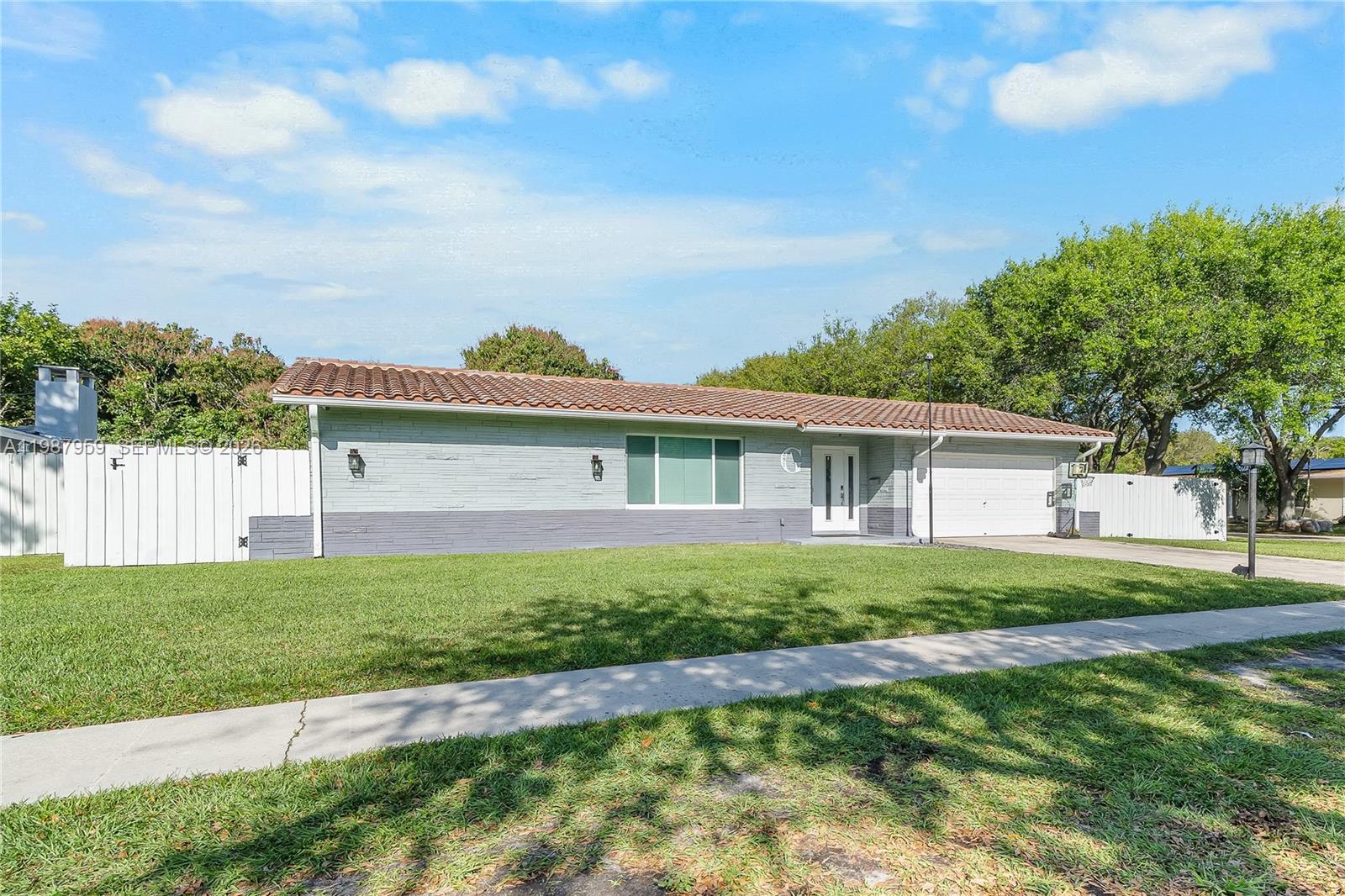 GREEN ACRES - Residential