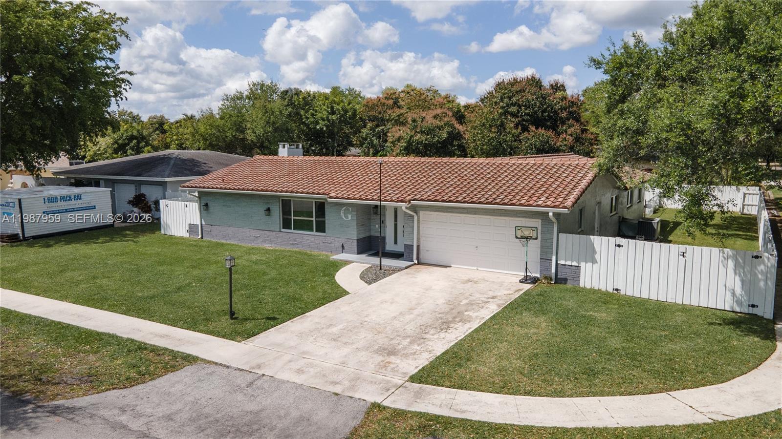 GREEN ACRES - Residential