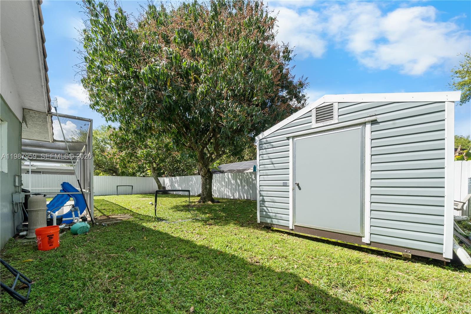 GREEN ACRES - Residential