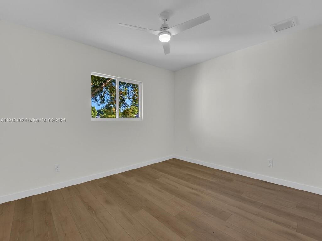 MCGREGOR GROVES - Residential