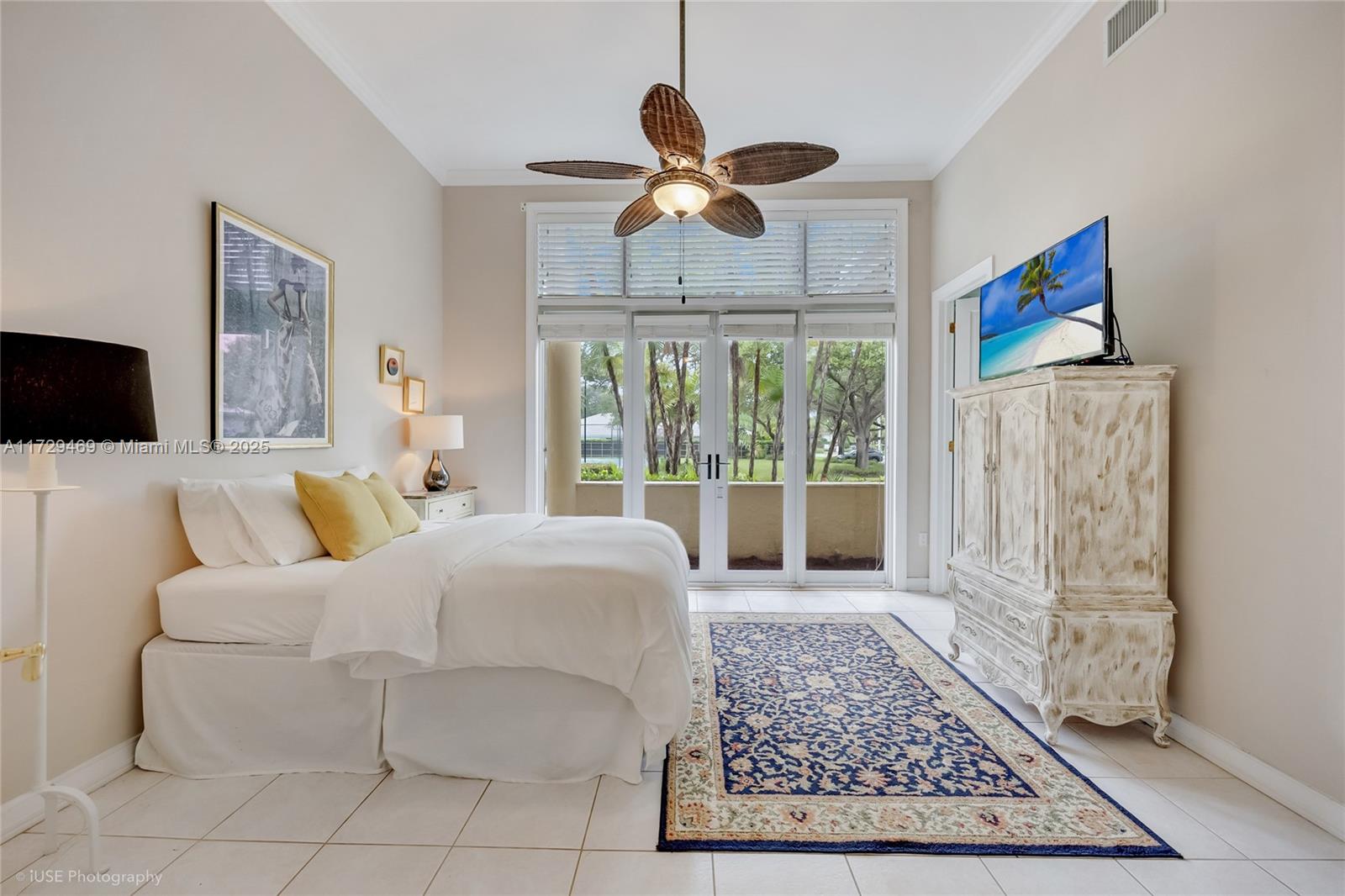 SHEAR GROVES - Residential