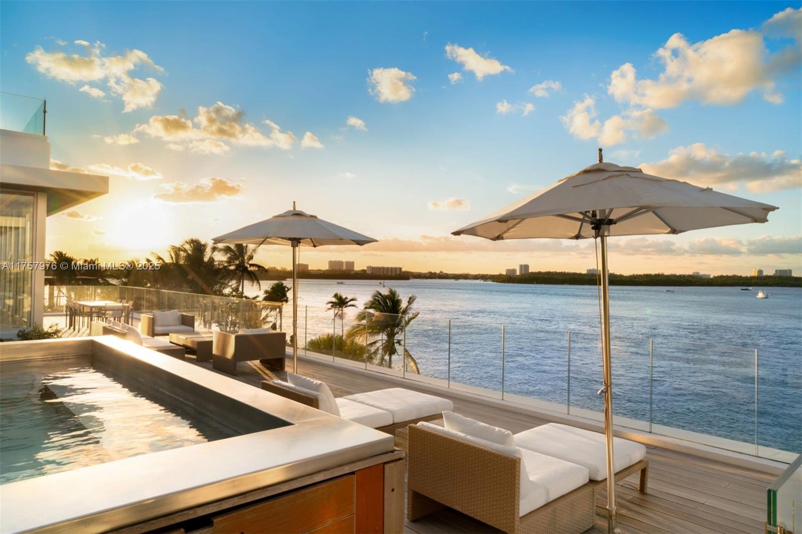 BAL HARBOUR - Residential