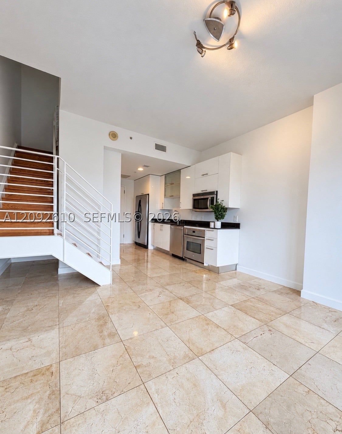 60 SW 13th St 1411