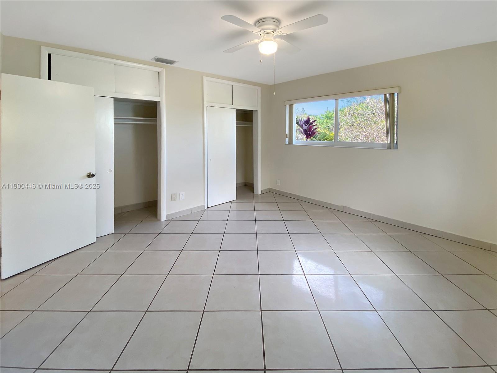 MIRACLE MANOR 1ST ADDN - Residential Lease