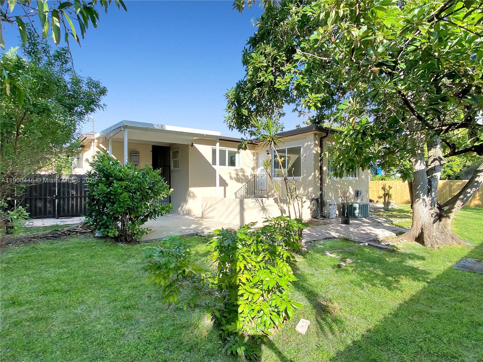 MIRACLE MANOR 1ST ADDN - Residential Lease