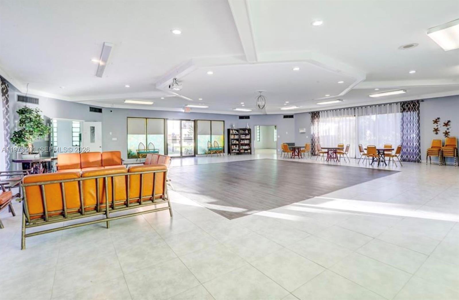 Hawaiian Gardens - Residential