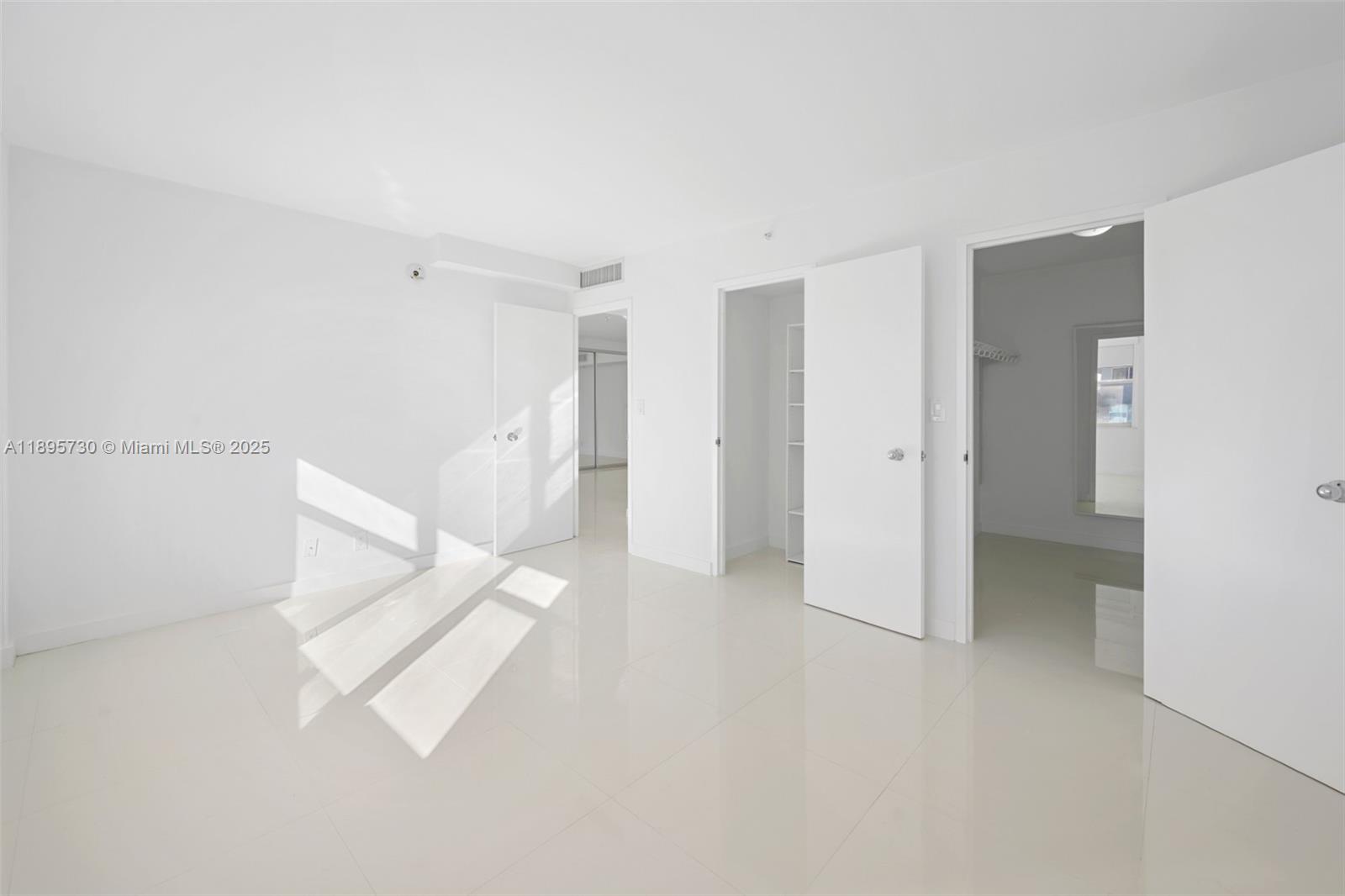 CARLISLE ON THE OCEAN - Residential