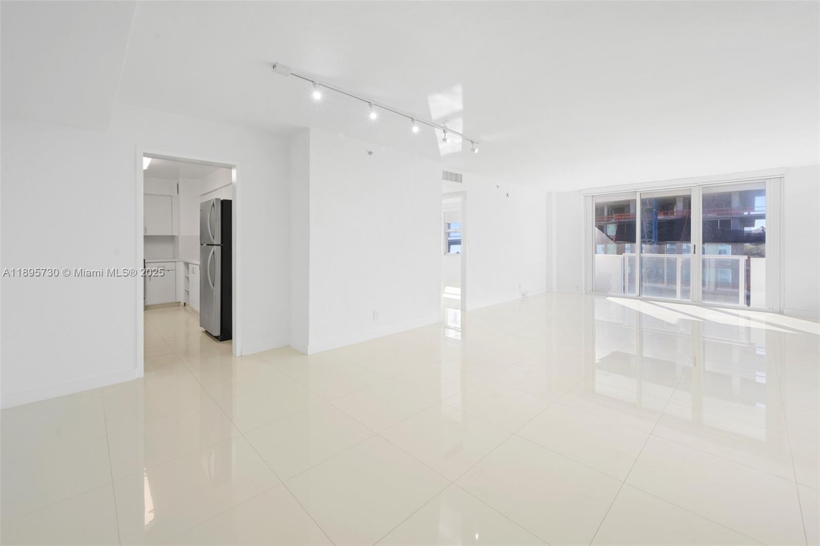 CARLISLE ON THE OCEAN - Residential