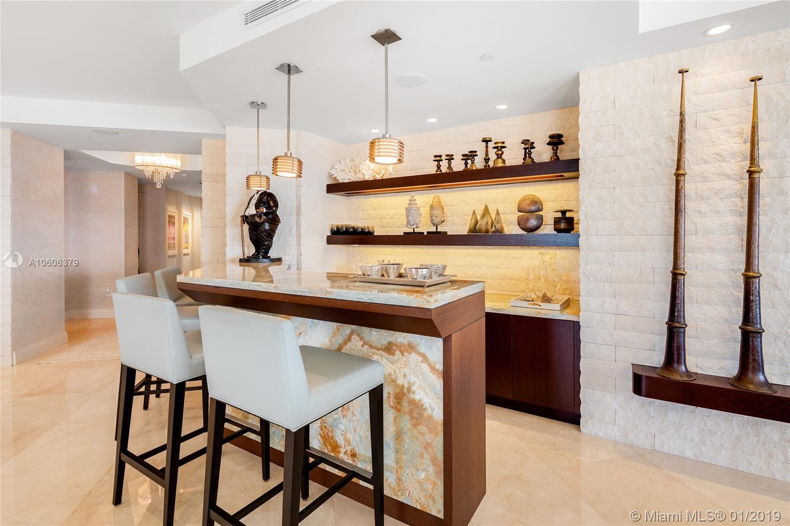 7600 OCEANSIDE AT FISHER - Residential