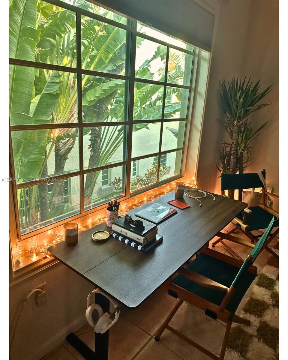 ENCLAVE ON SOUTH BEACH - Residential