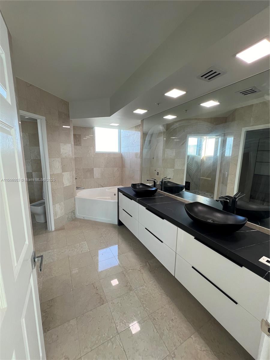 100 HIDDEN BAY CONDO - Residential