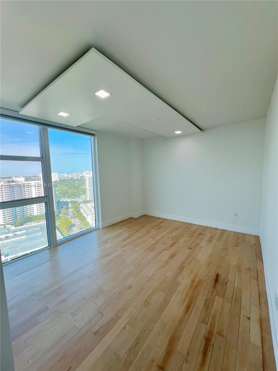 100 HIDDEN BAY CONDO - Residential