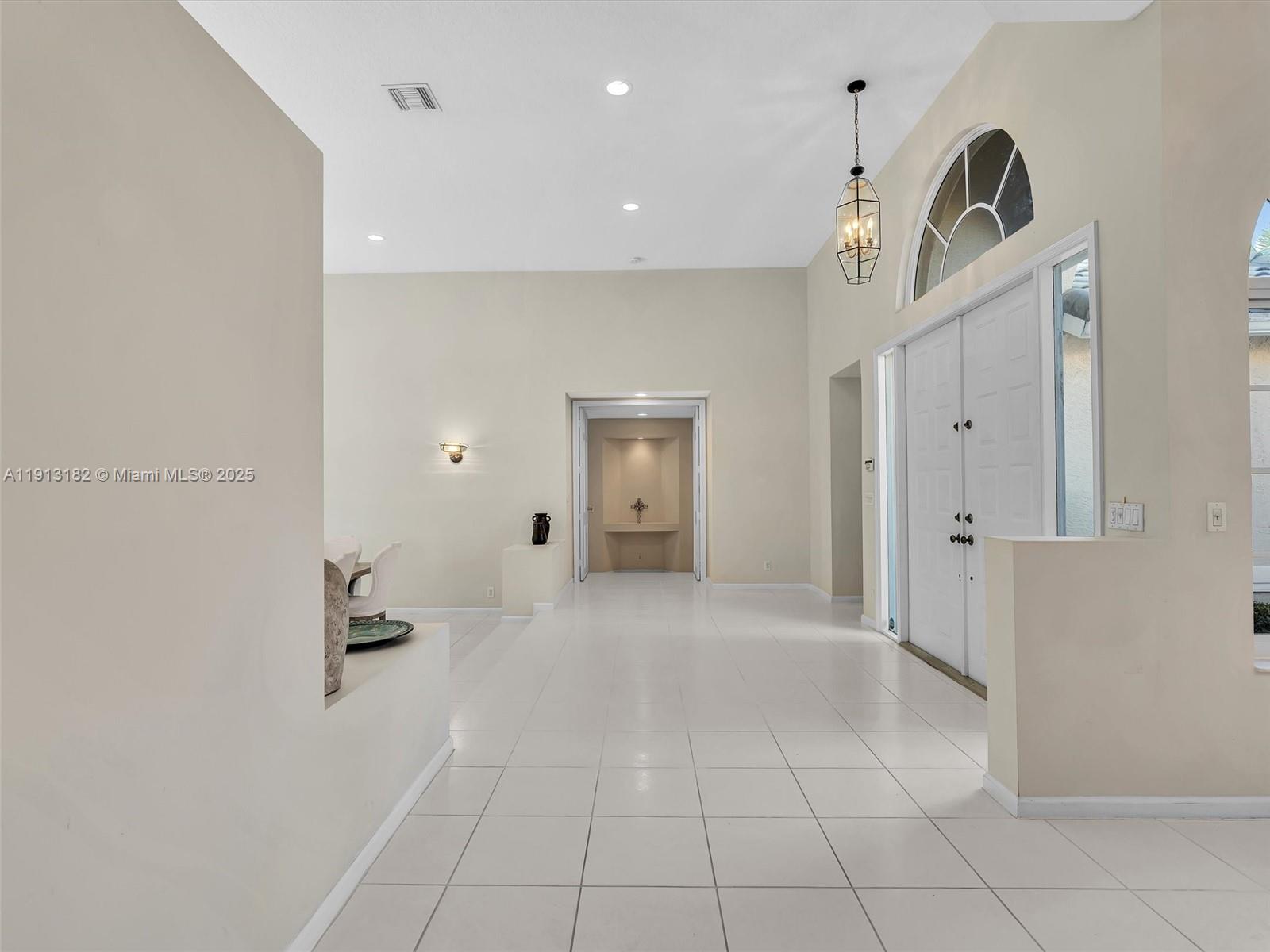 MEADOWOOD - Residential