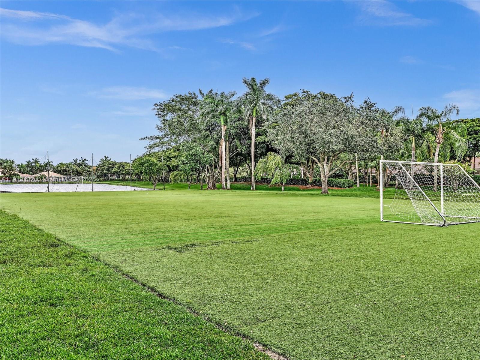 MEADOWOOD - Residential