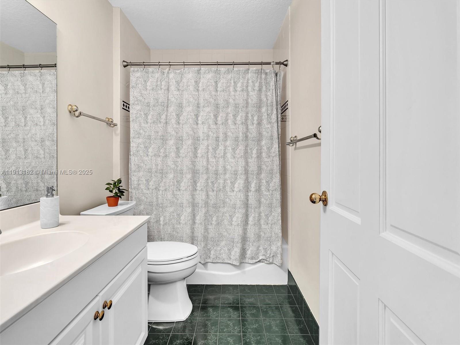 MEADOWOOD - Residential