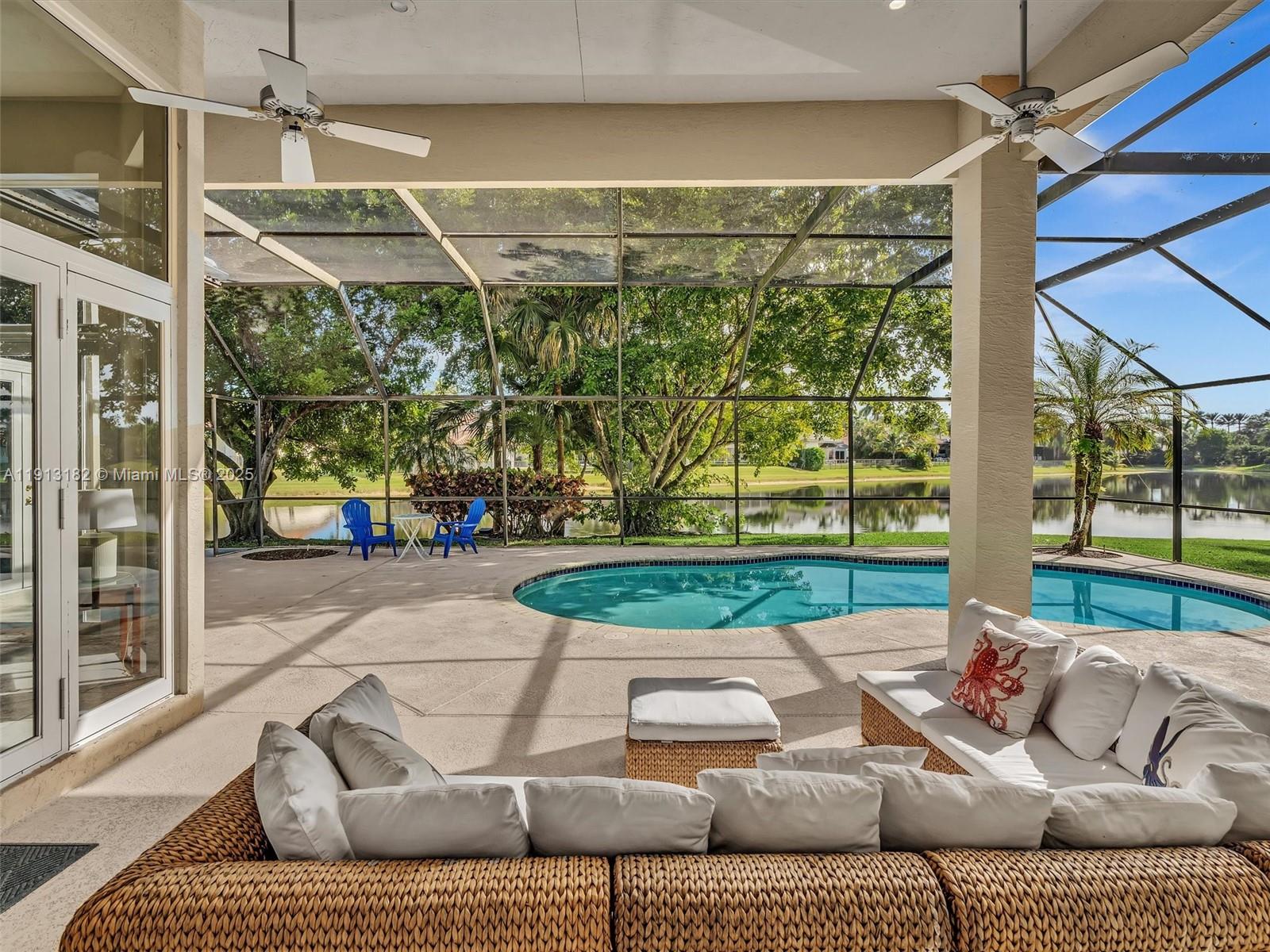 MEADOWOOD - Residential