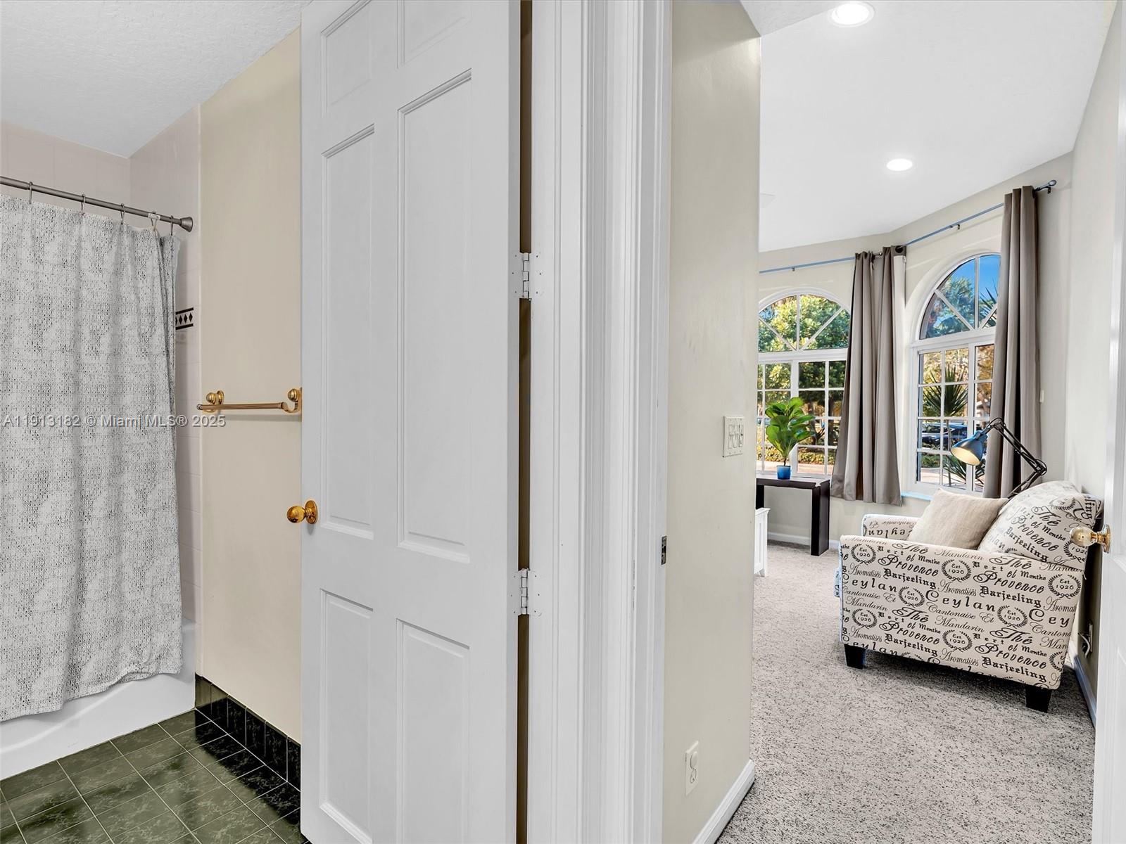 MEADOWOOD - Residential