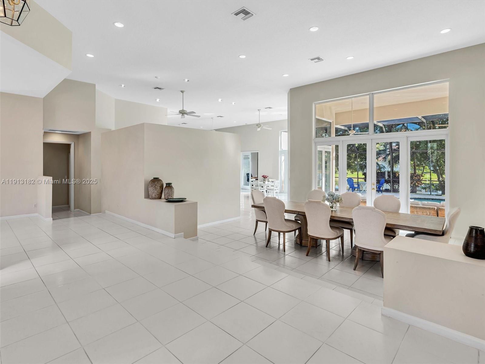 MEADOWOOD - Residential