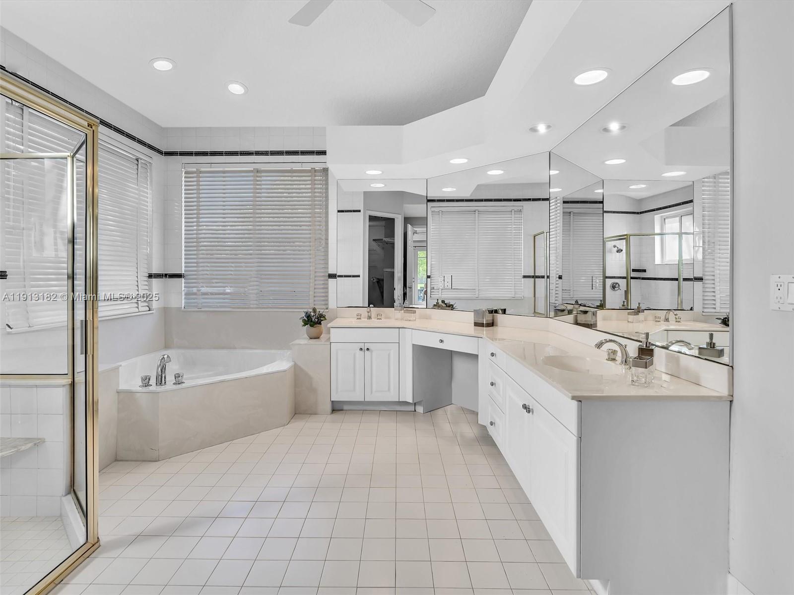 MEADOWOOD - Residential