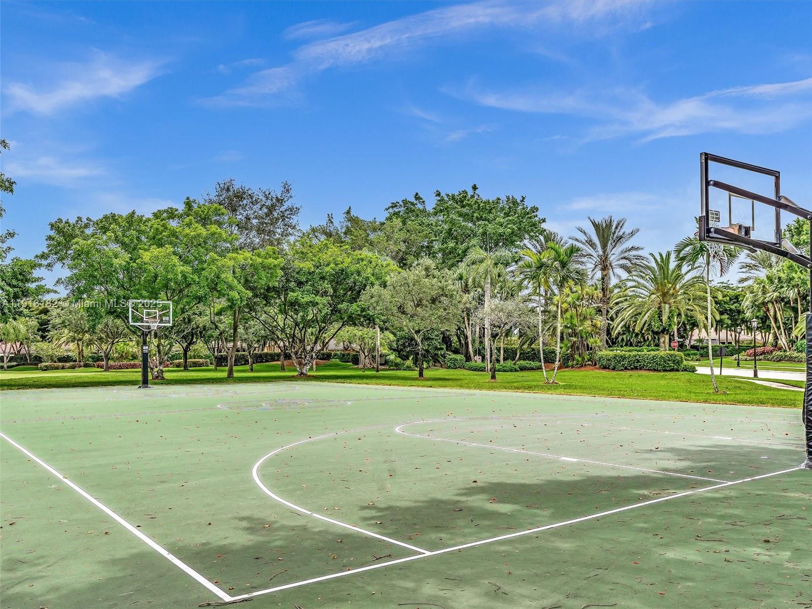 MEADOWOOD - Residential