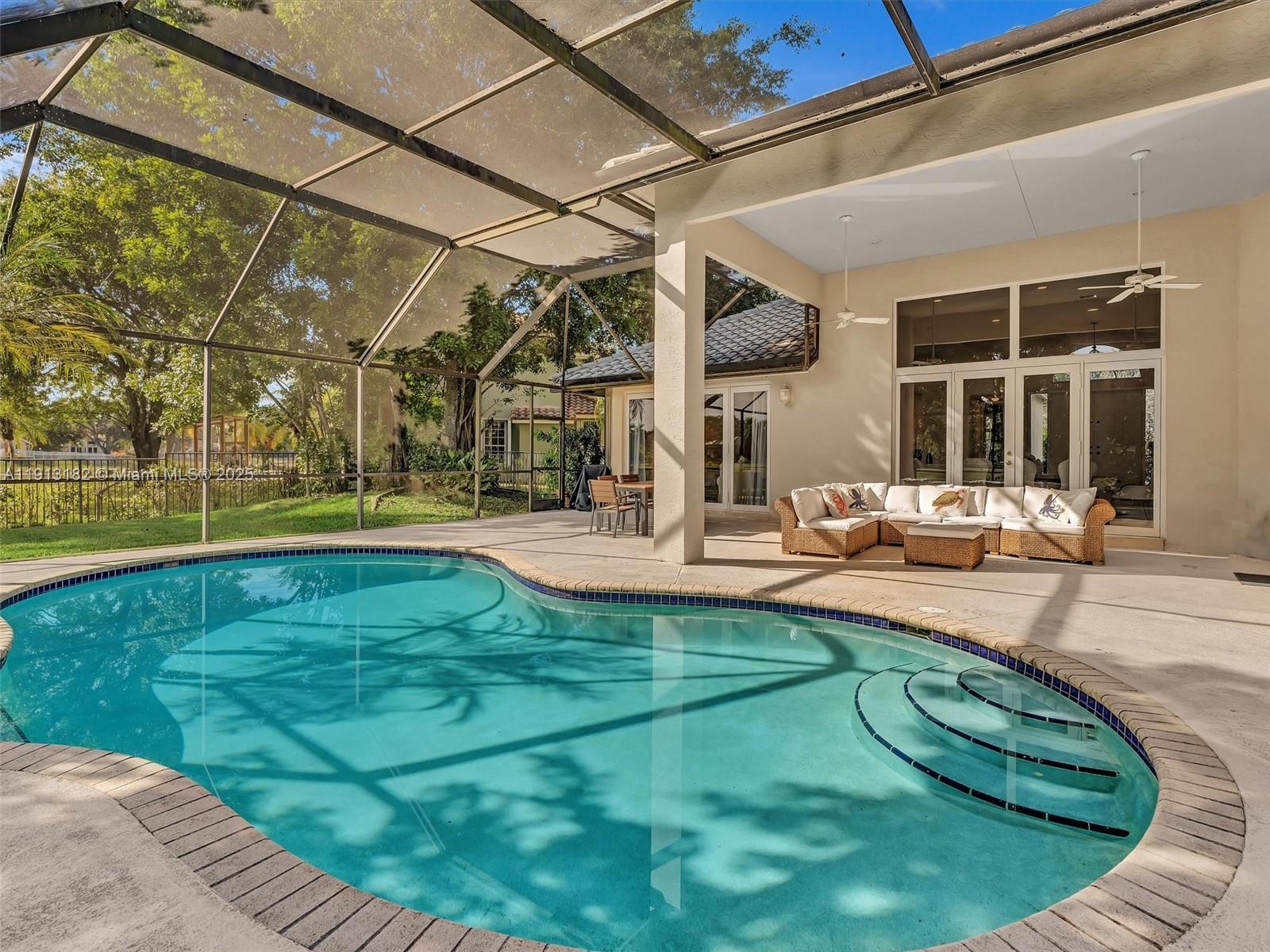 MEADOWOOD - Residential