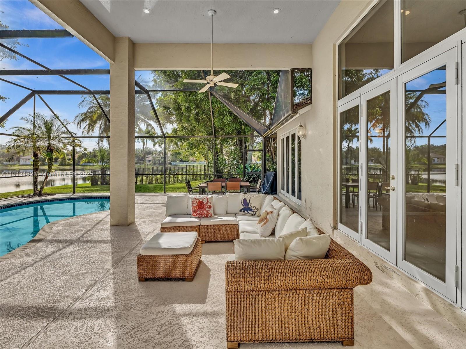 MEADOWOOD - Residential