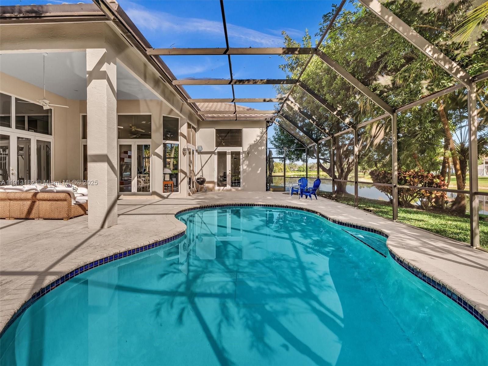 MEADOWOOD - Residential