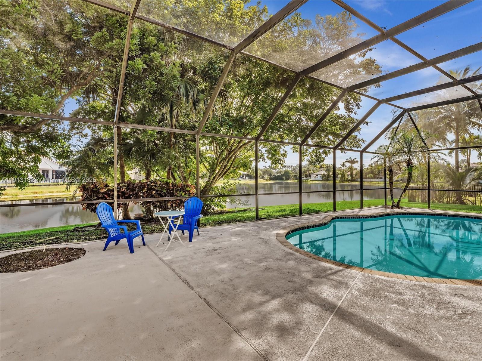 MEADOWOOD - Residential