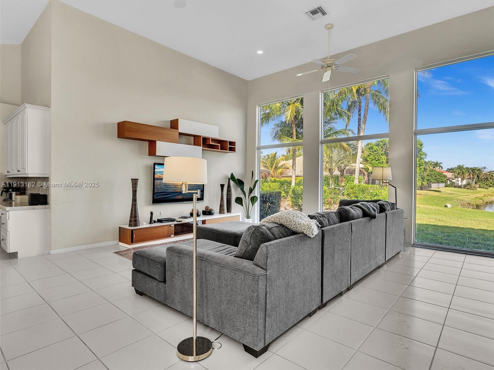 MEADOWOOD - Residential