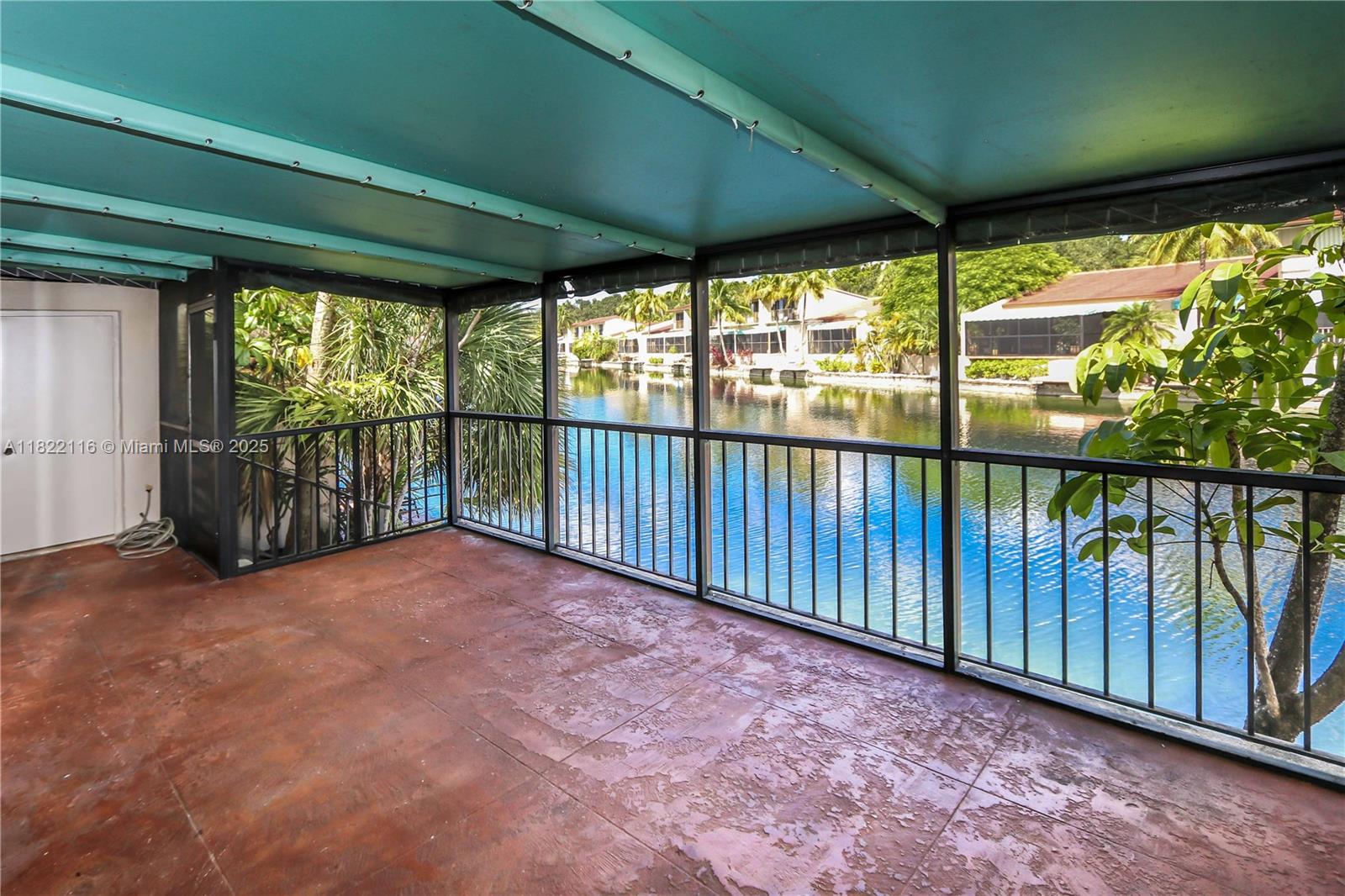 MIAMI LAKES - LAKE SANDRA - Residential Lease