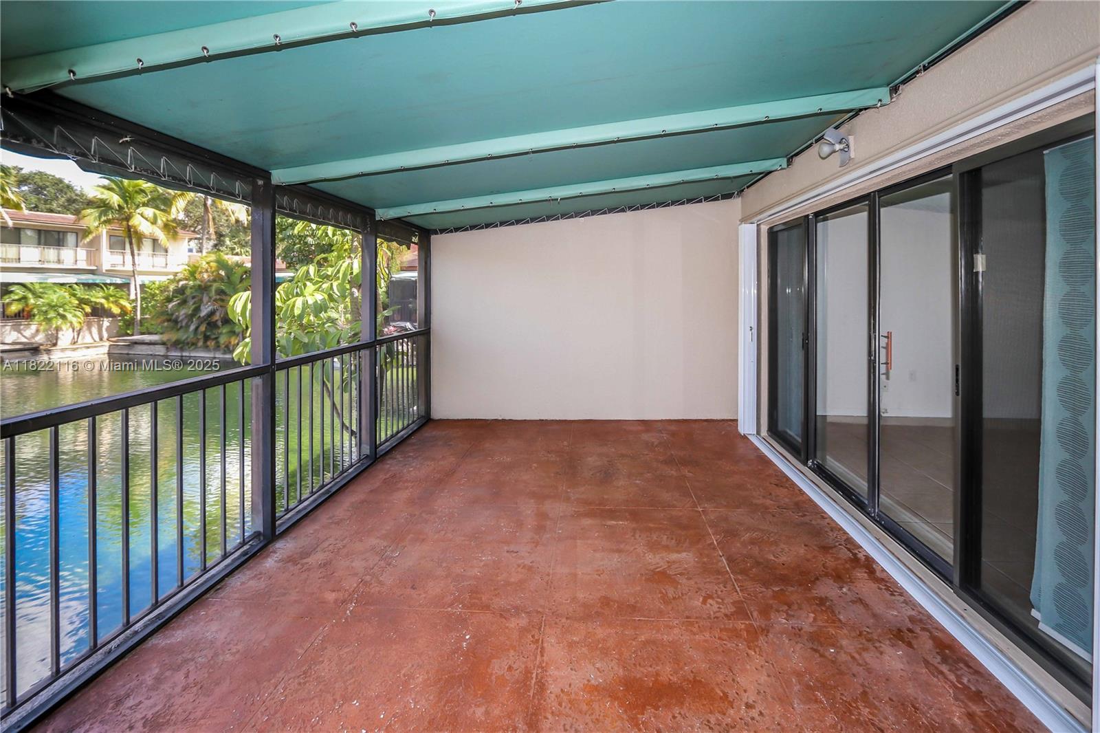 MIAMI LAKES - LAKE SANDRA - Residential Lease