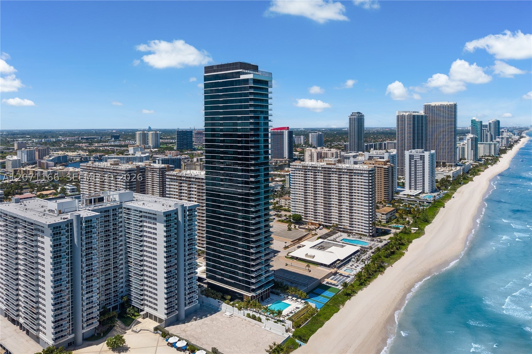 2000 S Ocean Dr 20A