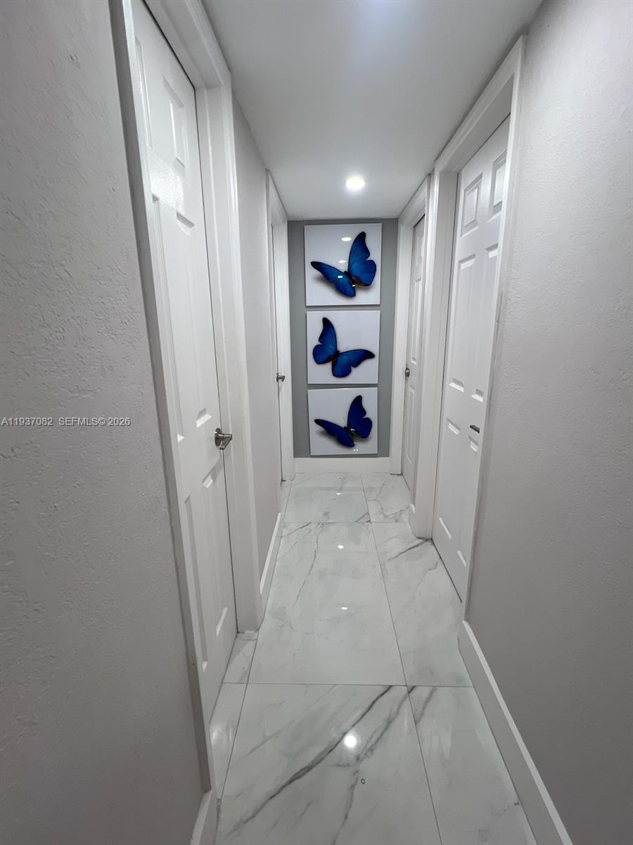 TOWERS OF WESTLAND CONDO - Residential