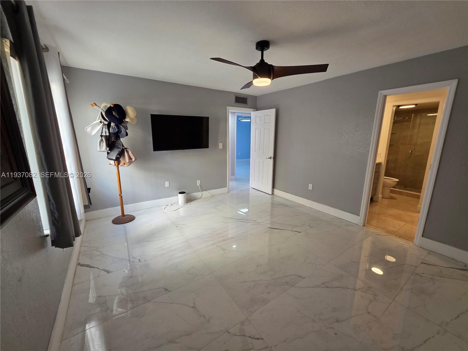 TOWERS OF WESTLAND CONDO - Residential