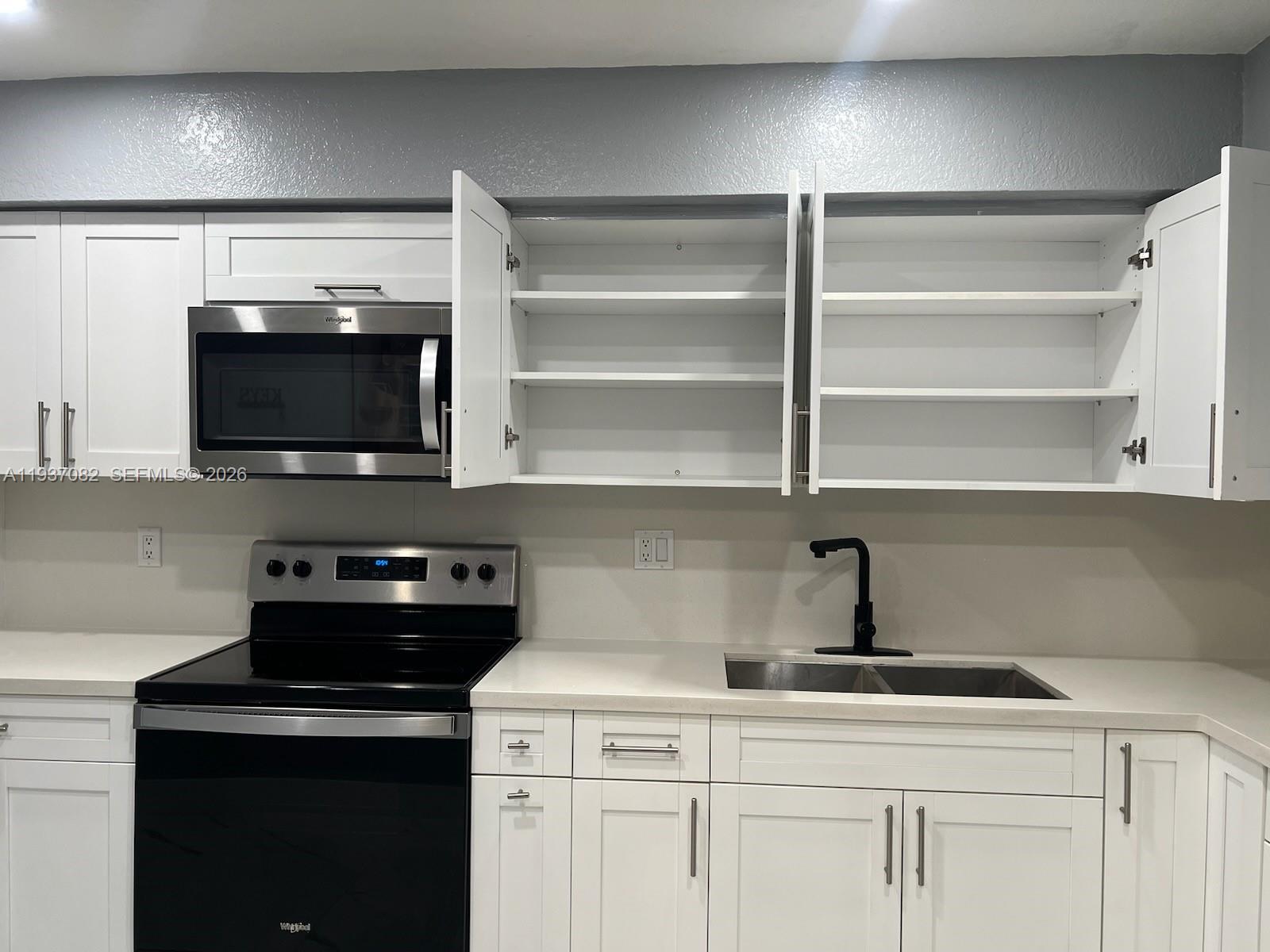 TOWERS OF WESTLAND CONDO - Residential