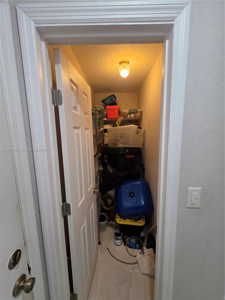 TOWERS OF WESTLAND CONDO - Residential