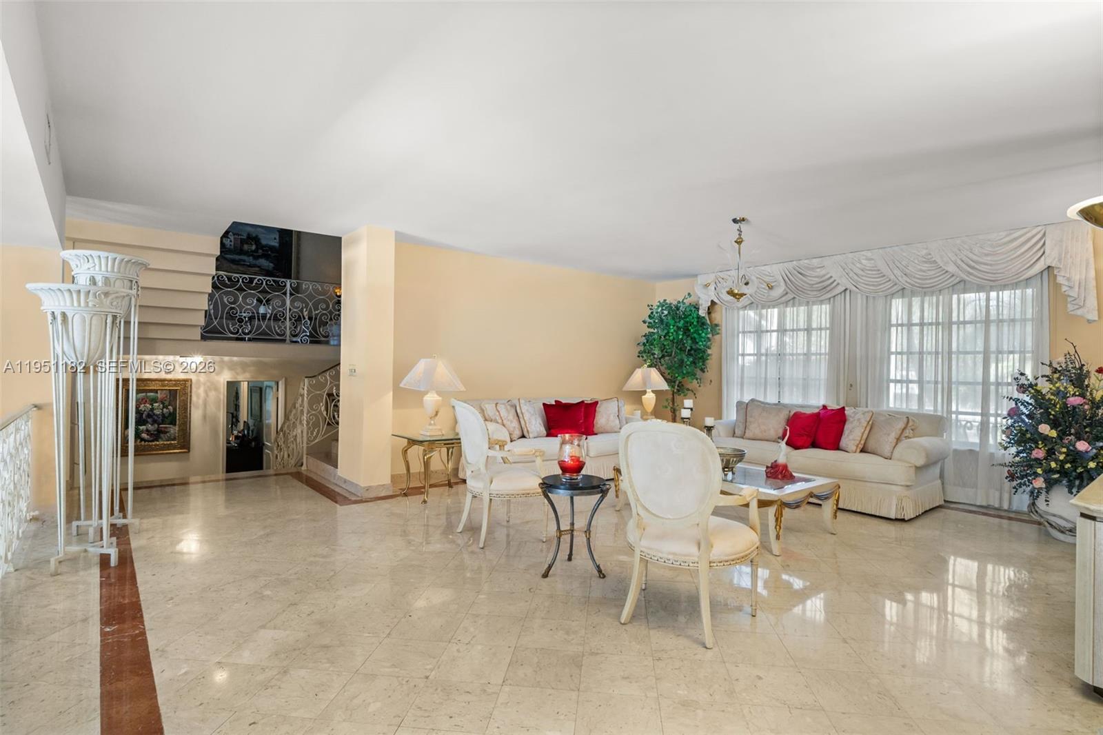CORAL GABLES RIVIERA SEC - Residential