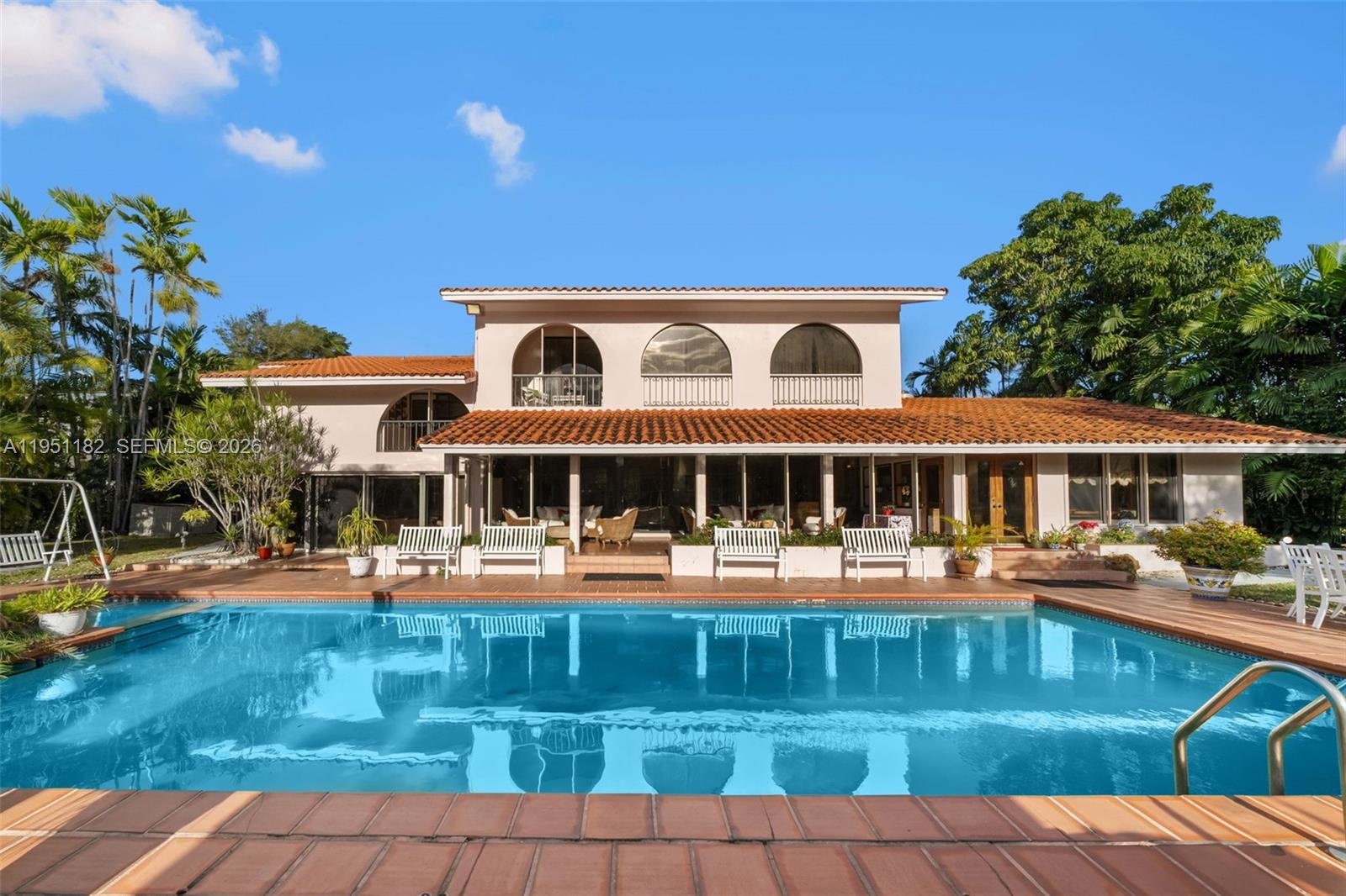 CORAL GABLES RIVIERA SEC - Residential