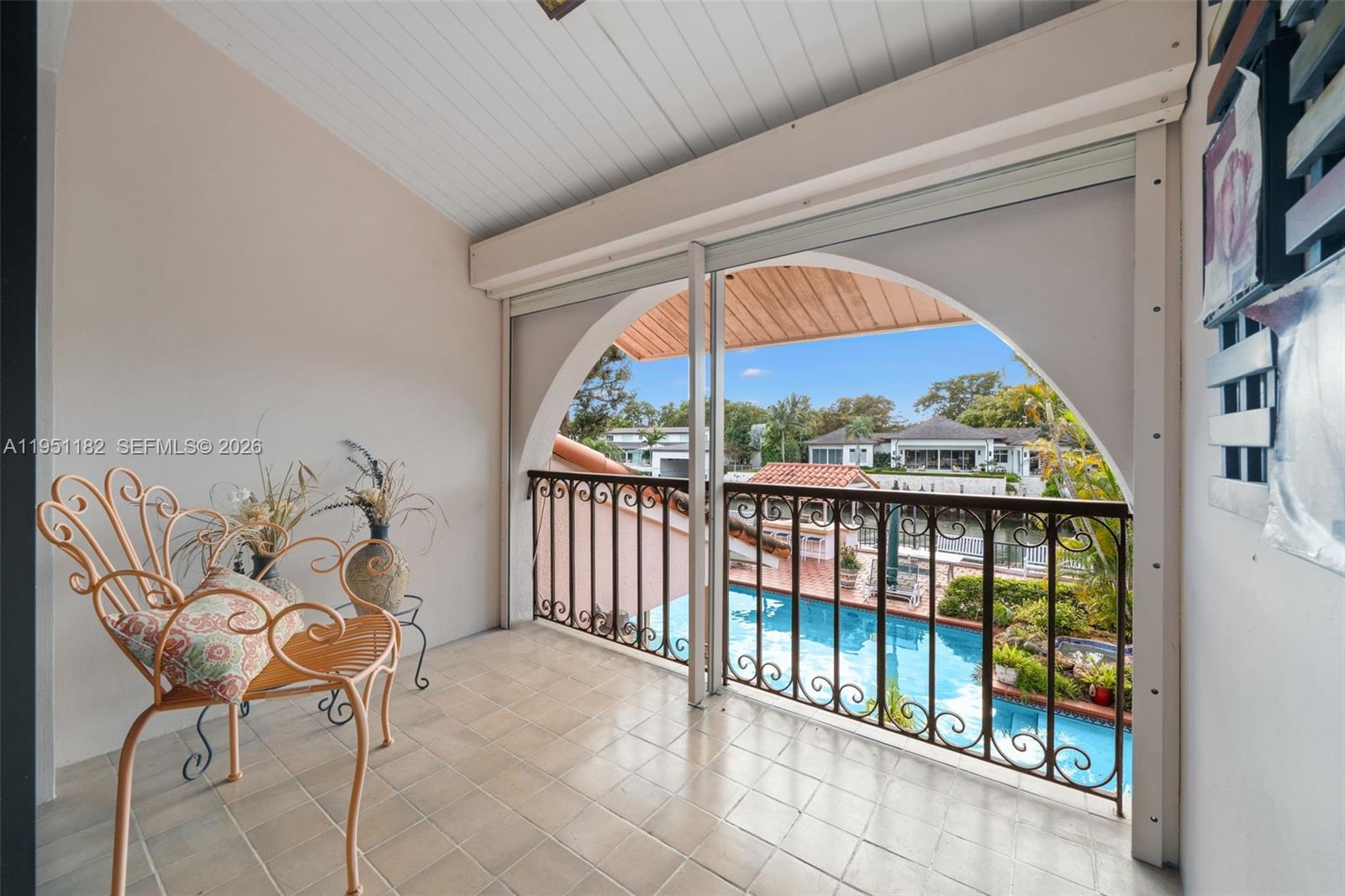 CORAL GABLES RIVIERA SEC - Residential