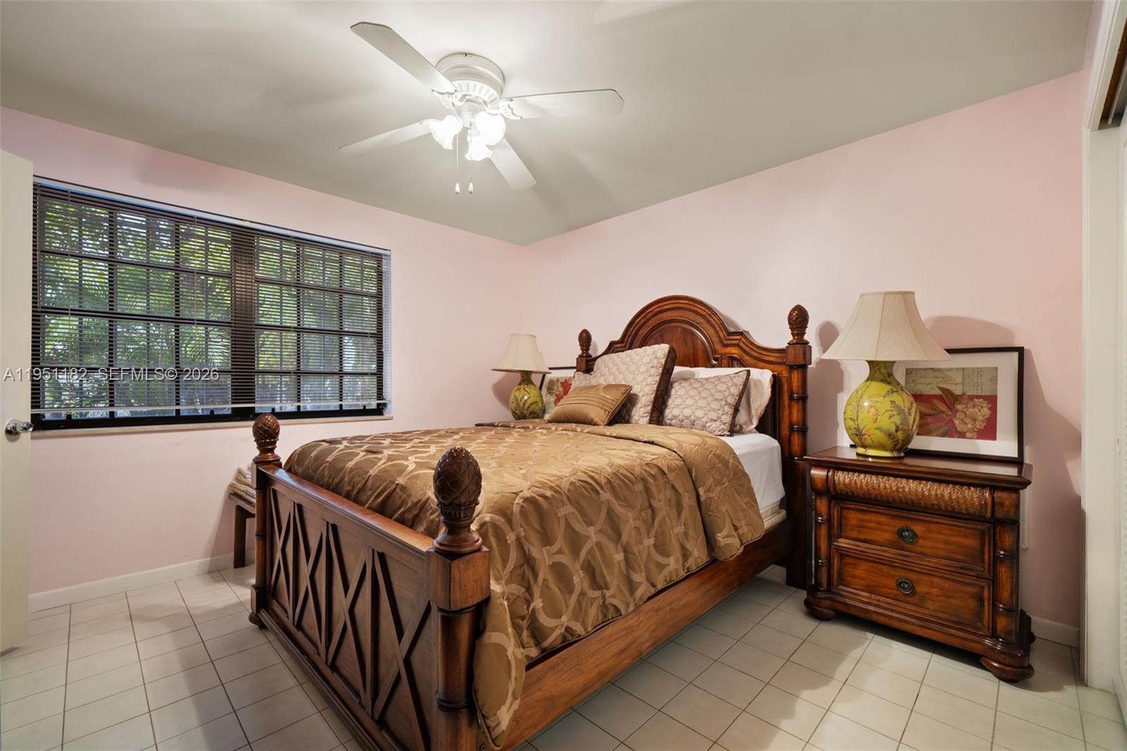 CORAL GABLES RIVIERA SEC - Residential