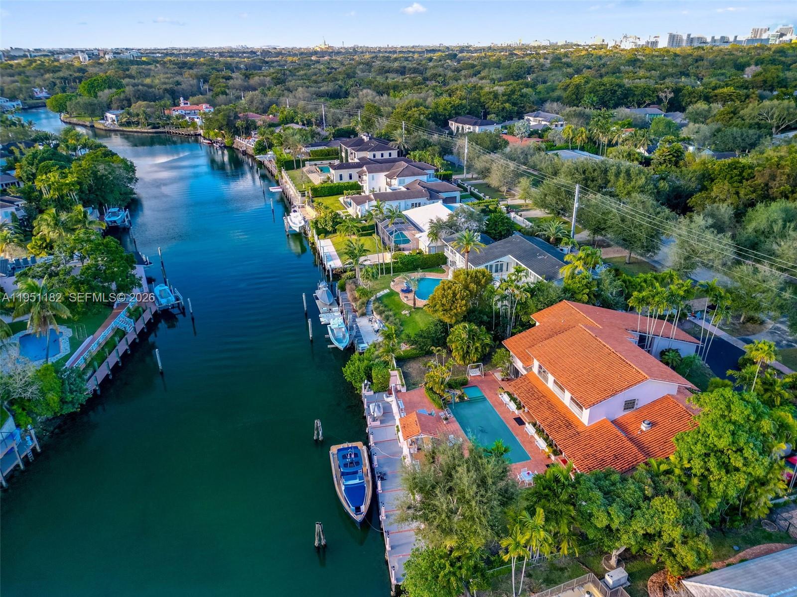 CORAL GABLES RIVIERA SEC - Residential