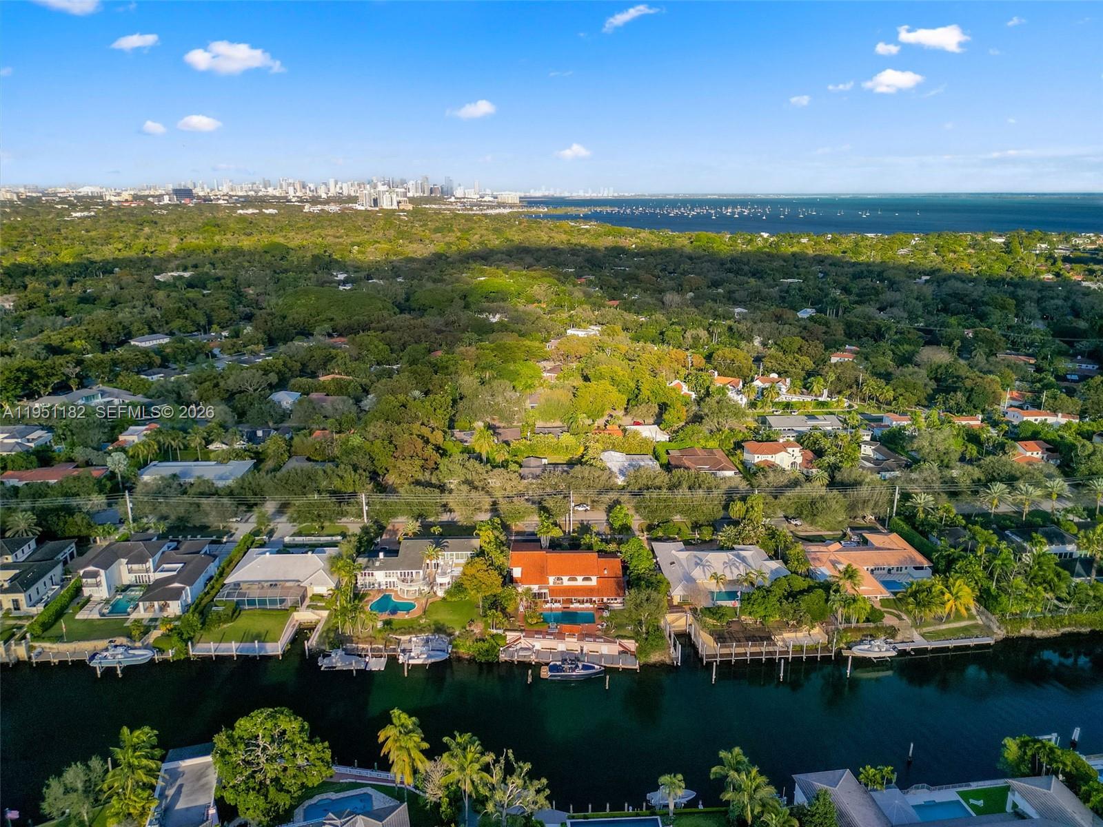 CORAL GABLES RIVIERA SEC - Residential