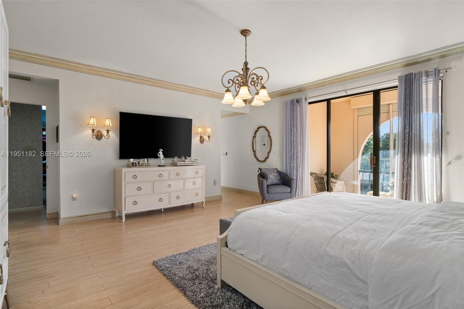 CORAL GABLES RIVIERA SEC - Residential