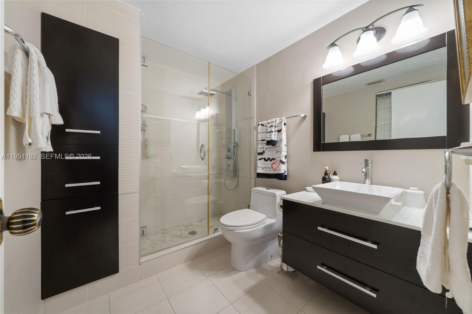 CORAL GABLES RIVIERA SEC - Residential