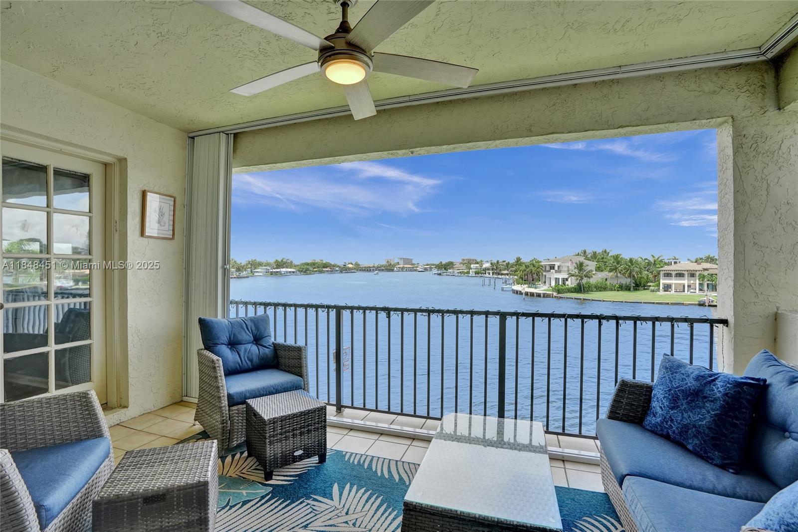 1101 S Riverside Dr 301