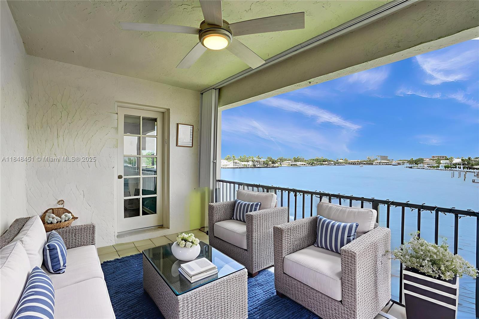 1101 S Riverside Dr 301