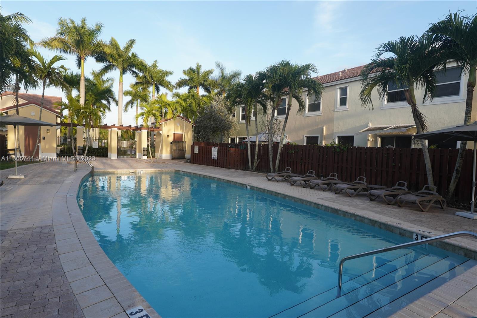 SORRENTO TOWNHOMES - Residential Lease