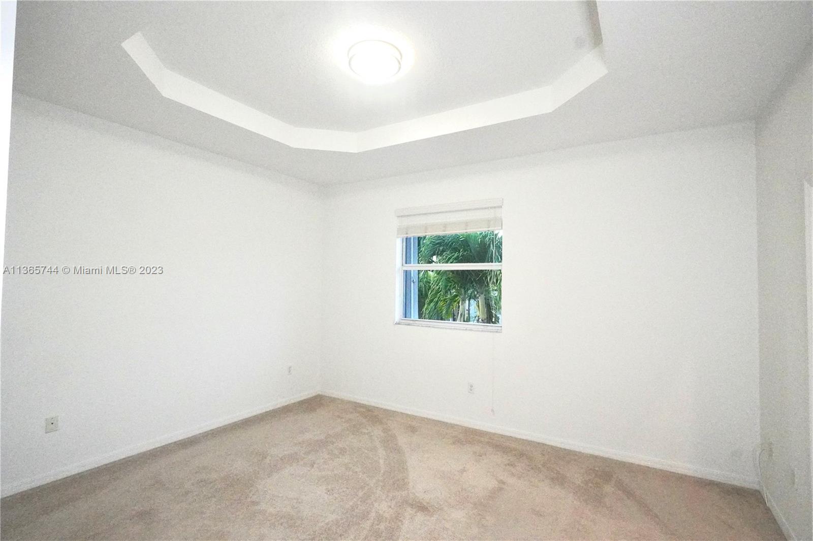 SORRENTO TOWNHOMES - Residential Lease